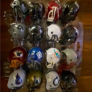 32 piece mini NFL set.